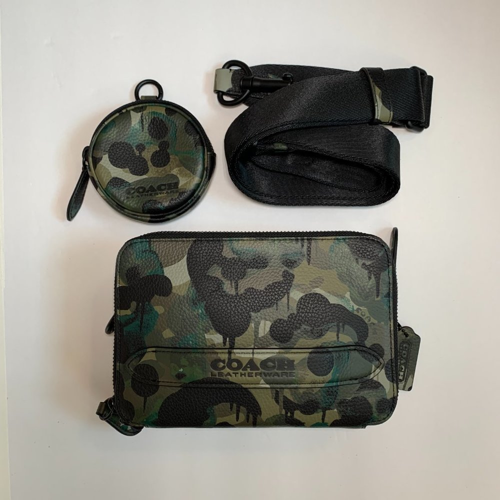 Coach Boutique Charter Crossbody With Hybrid Pouch With Camo Print in Gr…